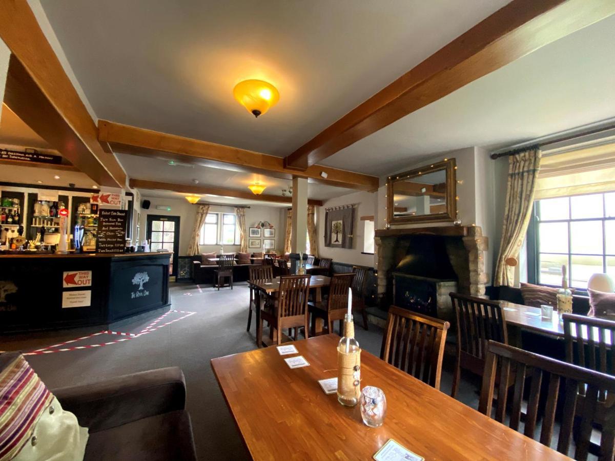 The Royal Oak Bed and Breakfast Ashbourne  Exteriör bild